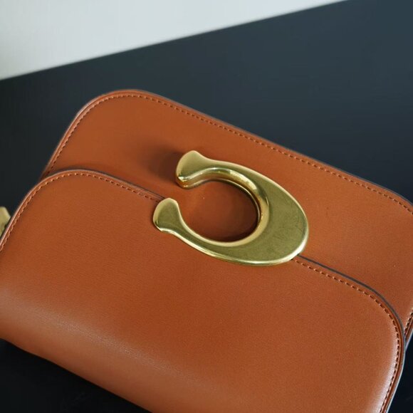 Coach Idol Bag, size 21*16 cm - Picture 7 of 8